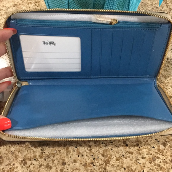 Coach Large Pac Man Phone Wallet - Picture 4 of 4